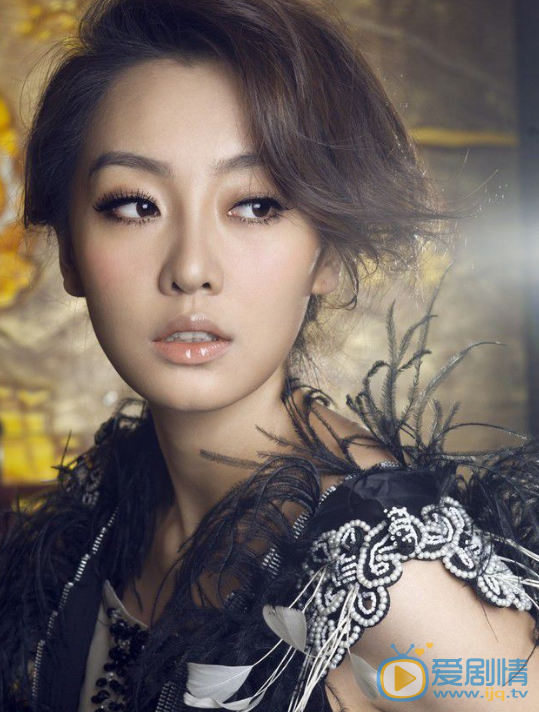 劉洋個人資料簡介 劉洋演藝經歷 劉洋高貴優雅寫真圖片