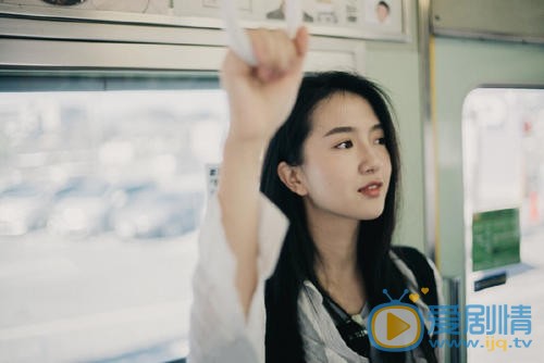 無主之城江雪是由誰飾演的？她是一個怎樣的人？