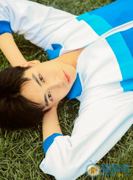 致我們單純的小美好江辰是誰演的？江辰扮演者胡一天個人資料、寫真及生活照欣賞