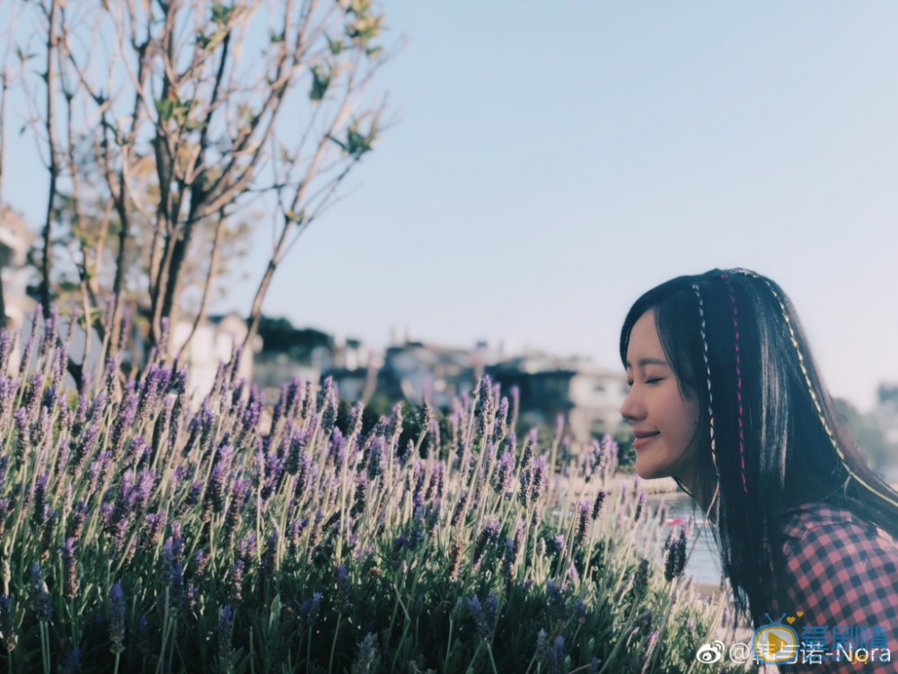 走火中閆妍是誰扮演的？閆妍扮演者韓與諾個人資料、寫真及生活照欣賞