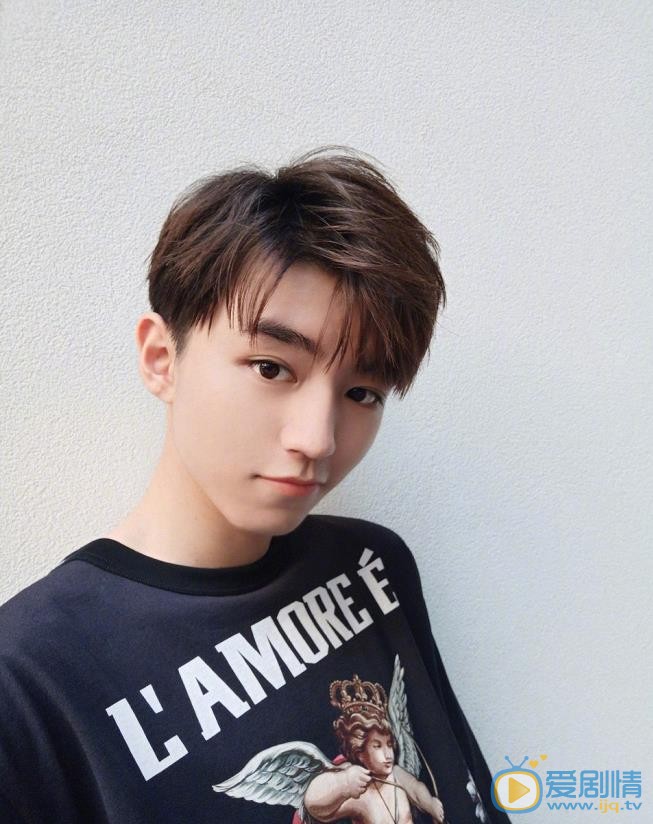 天坑鷹獵張保慶是誰演的？張保慶扮演者王俊凱個人資料、寫真及生活照欣賞