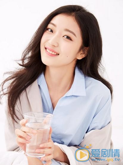 流星花園何原姿是誰演的？何原姿扮演者孫千個人資料、寫真及生活照欣賞