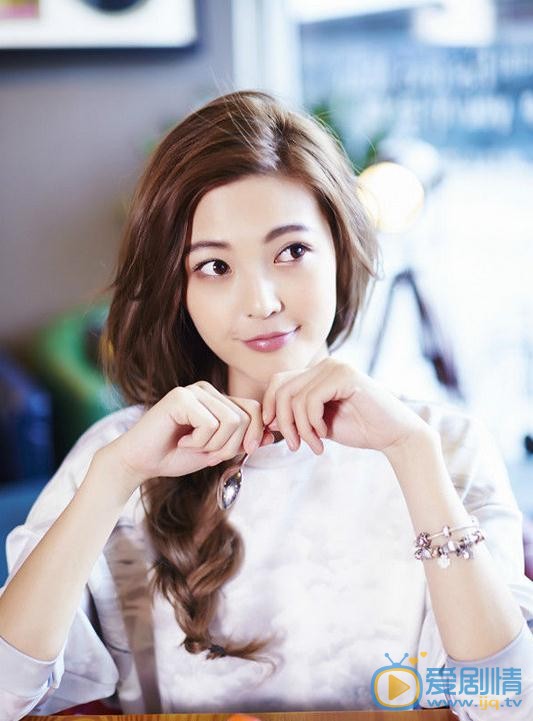 騾子和金子中阿果是誰扮演的?阿果的扮演者王妍之個人資料、寫真及生活照欣賞