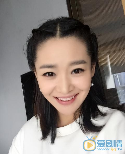 我的體育老師田野是誰演的？田野扮演者王維維個人資料、寫真及生活照欣賞