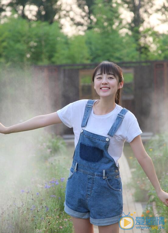 丁翔南個人資料簡介 丁翔南個人經歷家庭背景介紹 丁翔南寫真圖片照