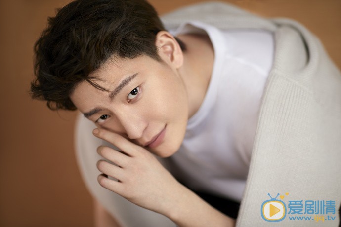 李俊霆個人資料簡介 李俊霆演藝經歷 李俊霆寫真圖片