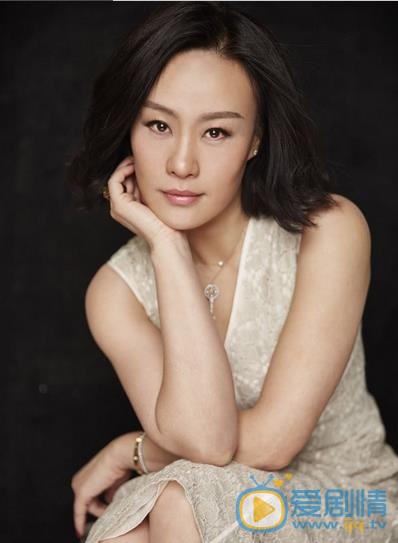 小別離安妮是誰扮演的？安妮扮演者鄔君梅的個人資料及寫真生活照