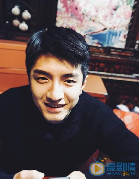 你和我的傾城時光厲致誠是誰演的?厲致誠扮演者金瀚個人資料、寫真及生活照欣賞