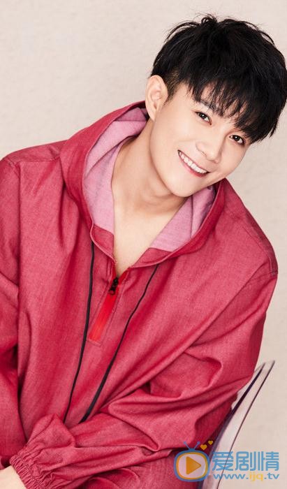 楊廷東個人資料簡介 楊廷東寫真