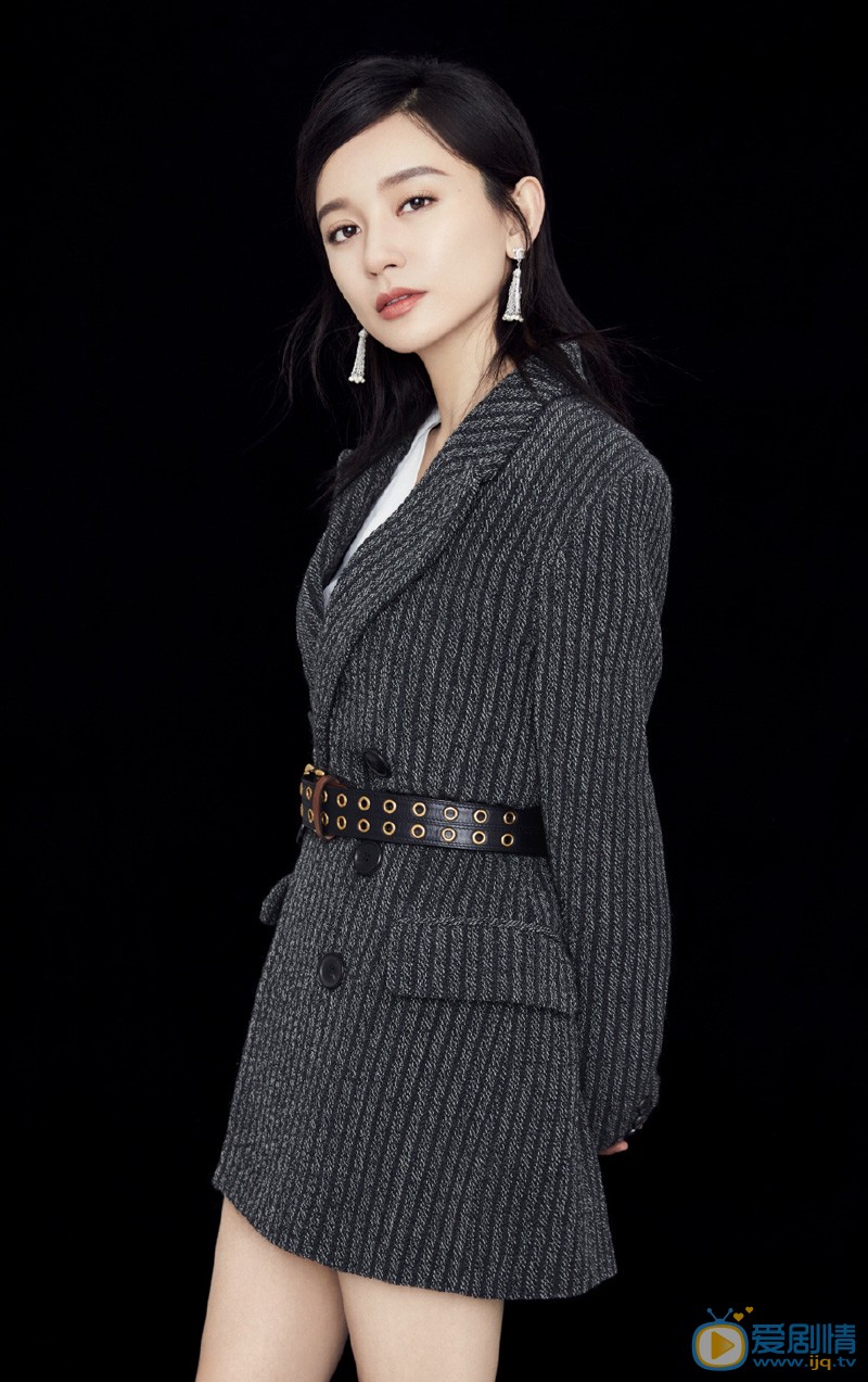 冷案蔡文心是誰飾演的？蔡文心飾演者施詩個人資料、寫真及生活照欣賞