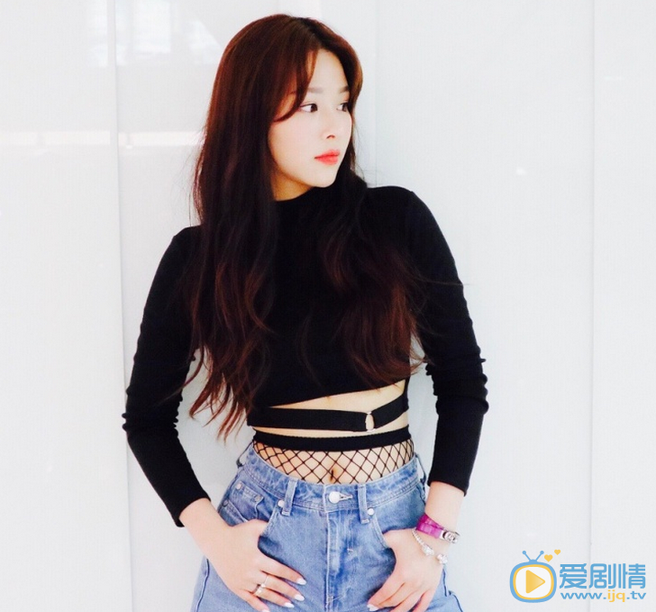 繁星四月李姐是誰演的?李姐扮演者蔚雨芯個人資料及生活私照欣賞