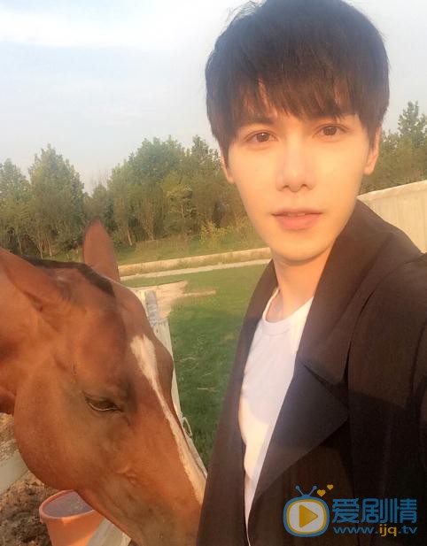 巴清傳蒙嘉是誰演的？巴清傳蒙嘉扮演者郭靖個人資料、寫真及生活照欣賞