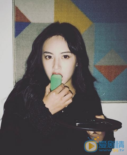 進擊吧閃電伊莎貝拉是誰演的？進擊吧閃電伊莎貝拉扮演者彭詩迪個人資料、寫真及生活照欣賞