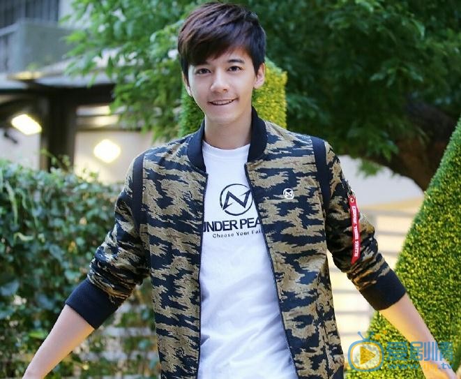 鳳囚凰花錯是誰演的？花錯扮演者李宗霖個人資料、寫真及生活照欣賞