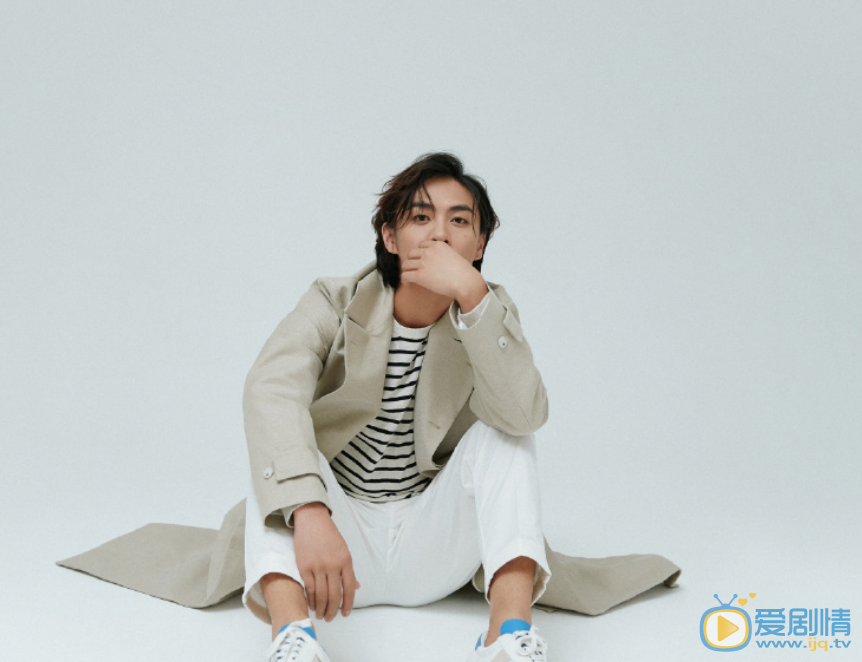 龔五嶽個人資料簡介 龔五嶽演藝經歷 龔五嶽寫真圖片