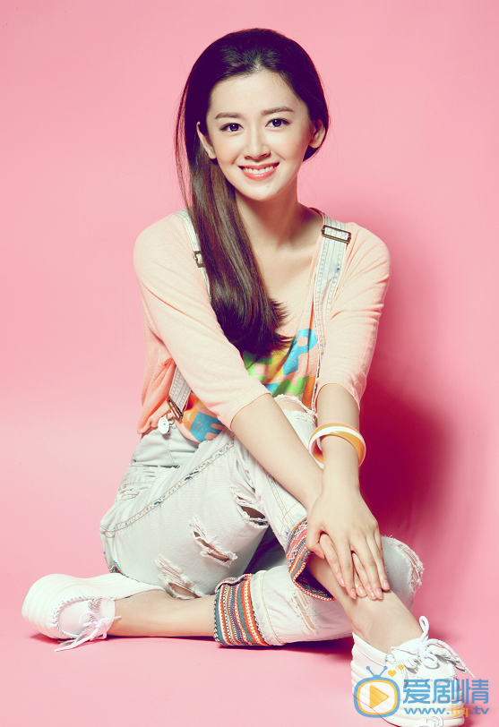  碧海雄心孔令雯是誰演的？孔令雯扮演者石安妮個人資料及寫真生活照欣賞