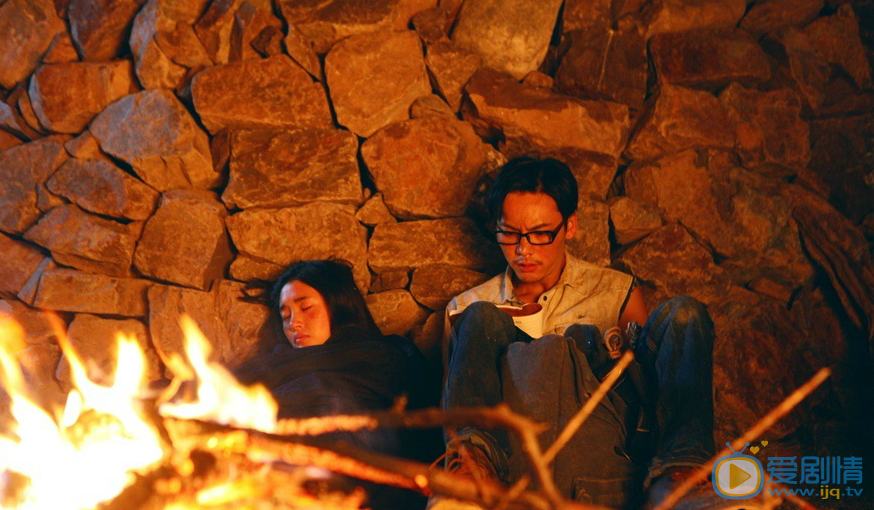  那件瘋狂的小事叫愛情劇情介紹 