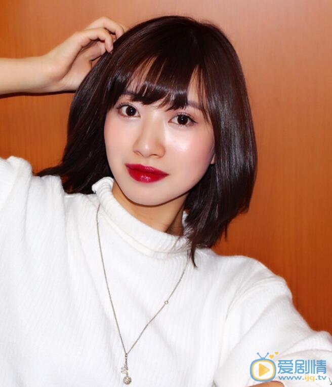 伊丹愛莉個人資料簡介 伊丹愛莉個人經歷及家庭背景介紹 伊丹愛莉寫真圖片照