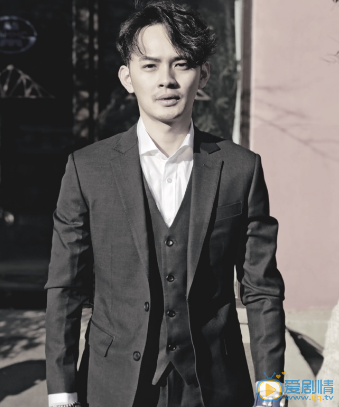 個人資料簡介 張鈺演藝經歷 張鈺帥氣寫真