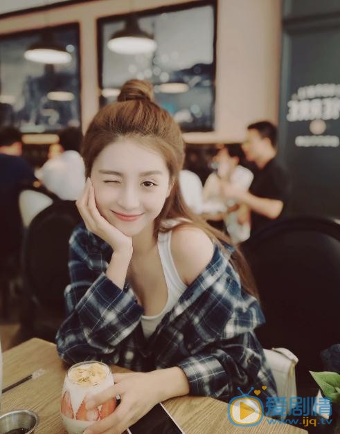 潘蕾亦個人資料簡介 潘蕾亦寫真