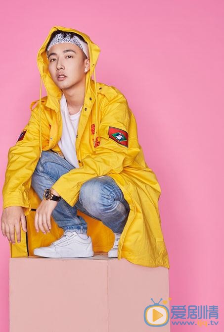 王奕個人資料簡介 王奕心寫真