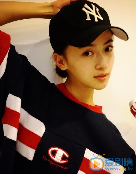 鳳囚凰馮亭是誰演的？馮亭扮演者吳謹言個人資料、寫真及生活照欣賞