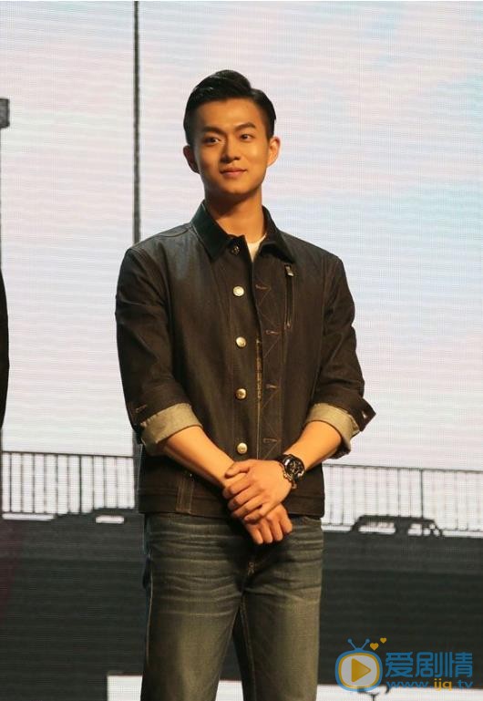 王子咖啡店黃皇扮演者朱潤海量照片欣賞