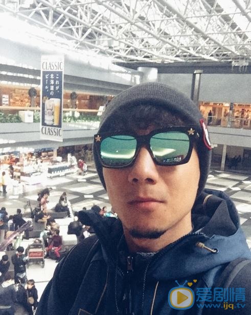 平凡歲月二膀子是誰演的？平凡歲月二膀子扮演者於笑個人資料、寫真及生活照欣賞