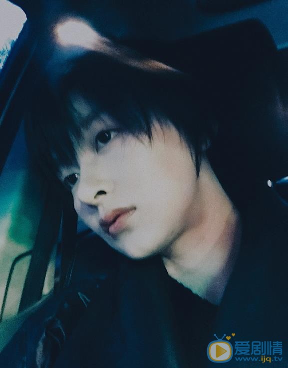 甜蜜暴擊程亞楠是誰扮演的?甜蜜暴擊程亞楠扮演者李萌萌個人資料、海量生活照