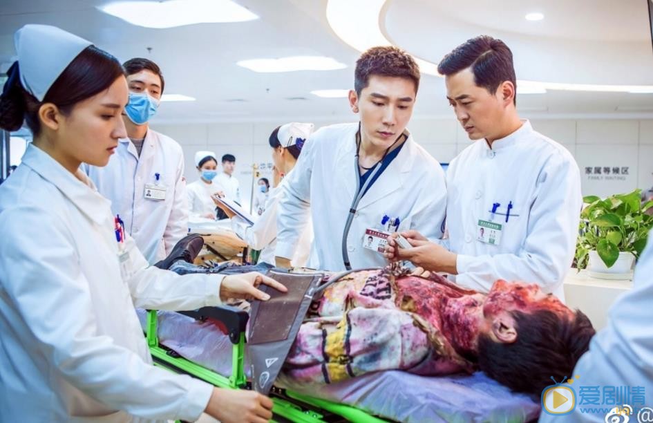 急診科醫生劇照