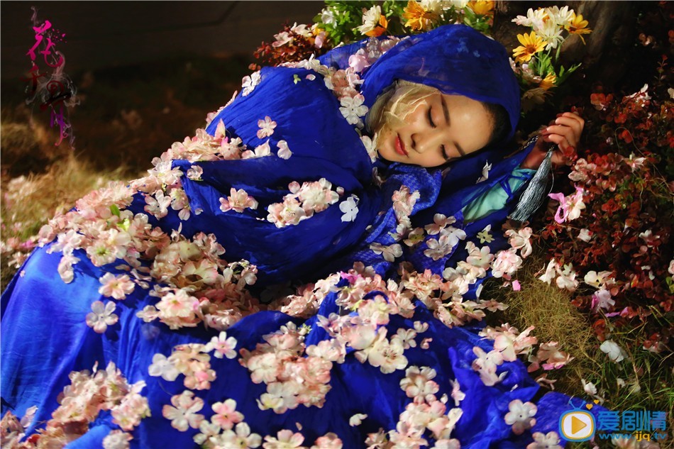 花千骨中趙麗穎藍衣唯美高清劇照（組圖）
