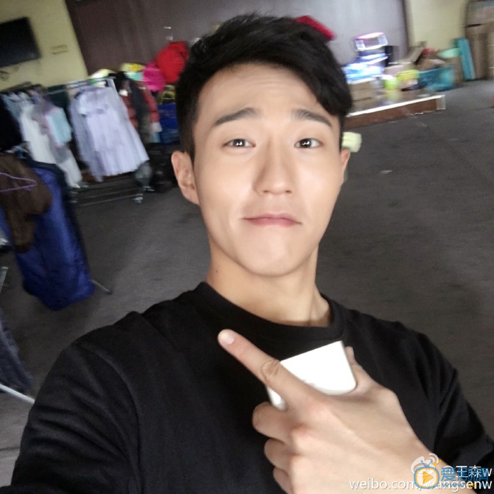 外科風雲揚子軒扮演者王森寫真生活照欣賞