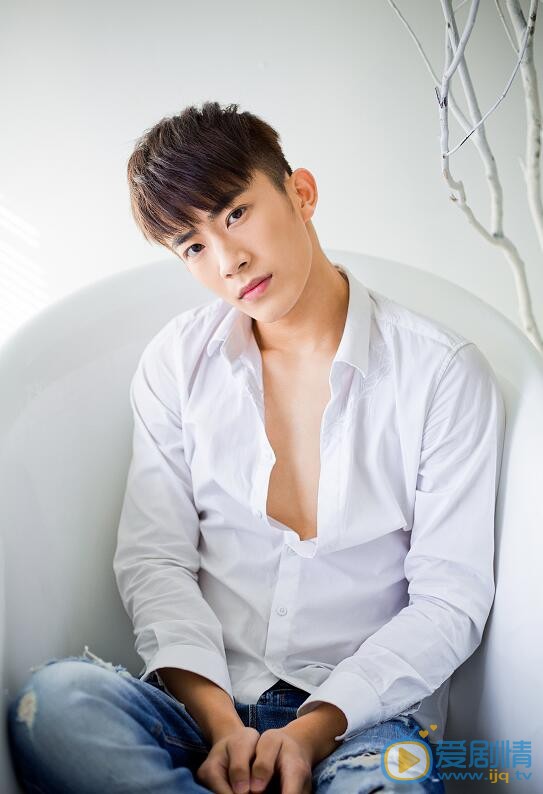 將軍在上張珪是誰演的?張珪扮演者張家溢個人資料及寫真生活照欣賞