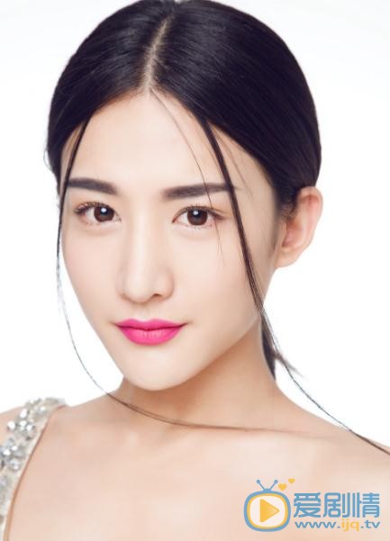 鳳囚凰柳色是誰演的？鳳囚凰柳色扮演者盧卓個人資料、寫真及生活照欣賞