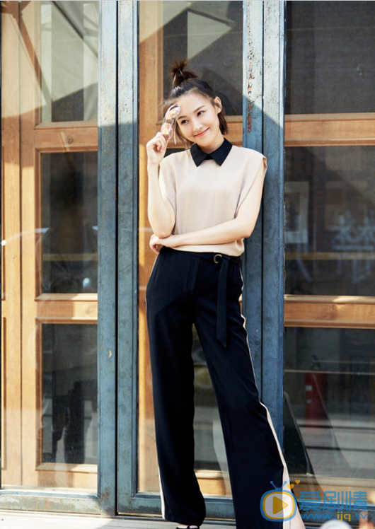  我的前半生薇薇安是誰演的？薇薇安扮演者鄭羅茜個人資料及寫真生活照欣賞