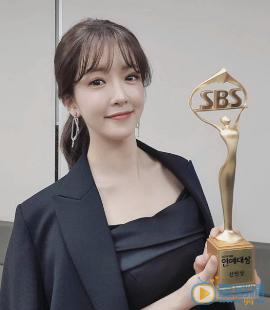 鄭仁仙演藝經歷 生活照