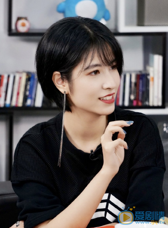 關凱元個人資料簡介 關凱元媒體評價 關凱元高清寫真