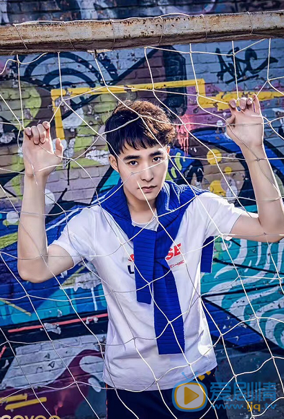 一粒紅塵顧毅然是誰演的?顧毅然扮演者李思陽個人資料及寫真照欣賞