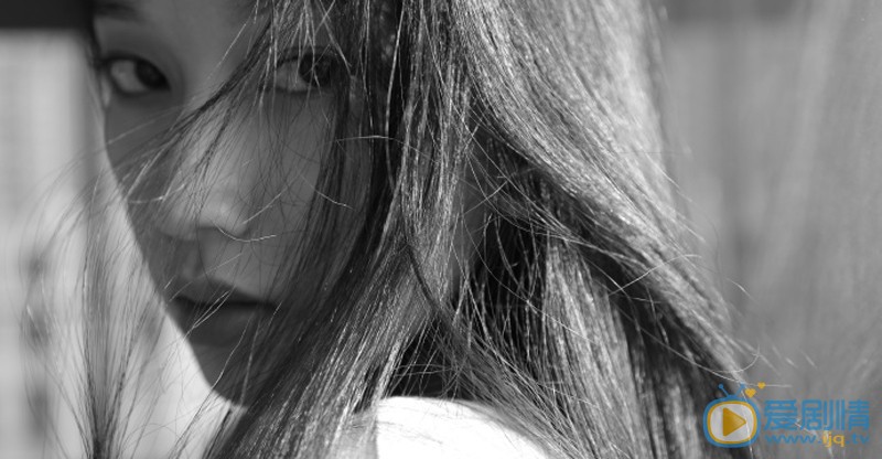 劉令姿黑白寫真圖片 劉令姿寫真圖片