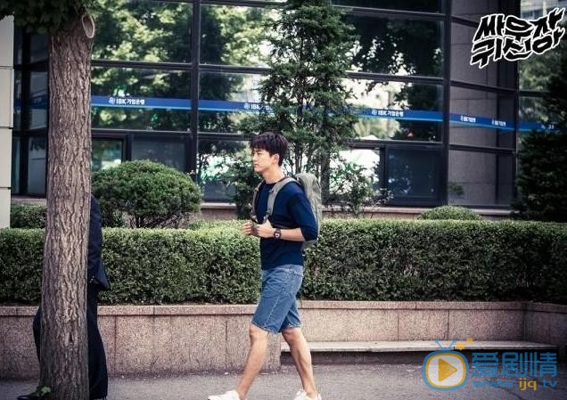 玉澤演《打架吧鬼神》劇照 《打架吧鬼神》劇情介紹