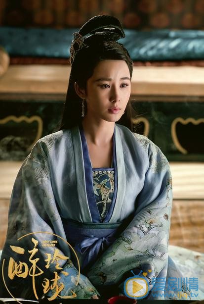 醉玲瓏靳妃是誰扮演的？靳妃扮演者李呈媛個人資料、寫真及生活照欣賞