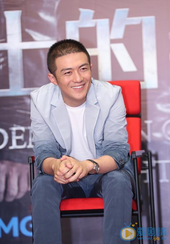  那年花開月正圓王世均是誰演的？王世均扮演者李澤鋒個人資料及生活寫真照欣賞