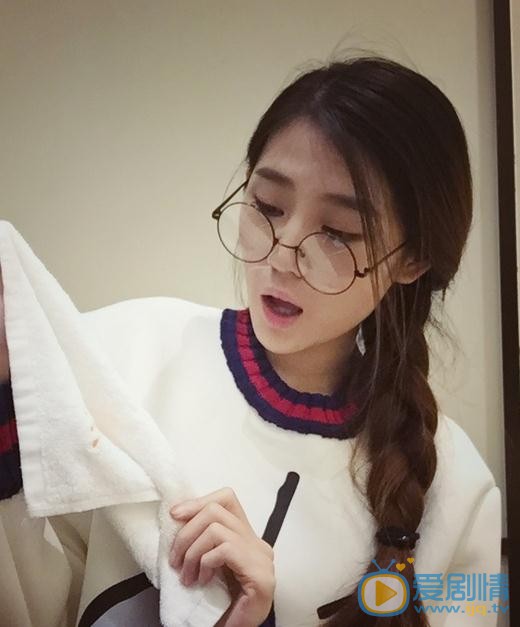 進擊吧閃電宮苒是誰扮演的？進擊吧閃電宮苒扮演者喬曦個人資料、寫真及生活照欣賞