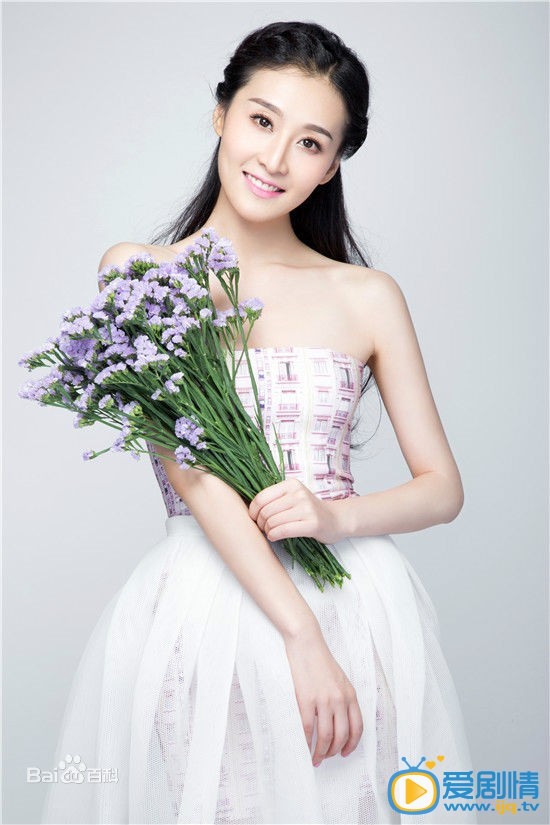 劉海戲金蟾熙婷扮演者錢璇寫真