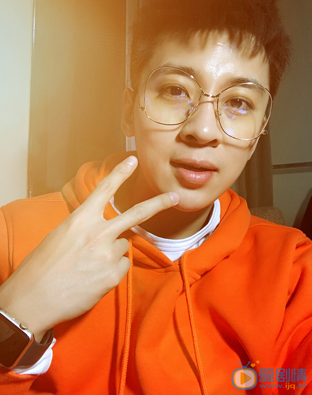  春風十里不如你辛夷是誰演的？辛夷扮演者魏健隆個人資料及生活照欣賞