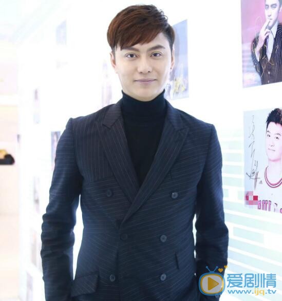 秋收起義毛澤東是誰演的？毛澤東扮演者侯京健個人資料及寫真生活照欣賞