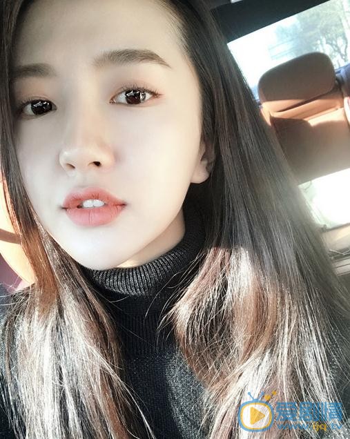 擇天記莫雨是誰扮演的？莫雨扮演者許齡月個人資料、寫真及生活照欣賞