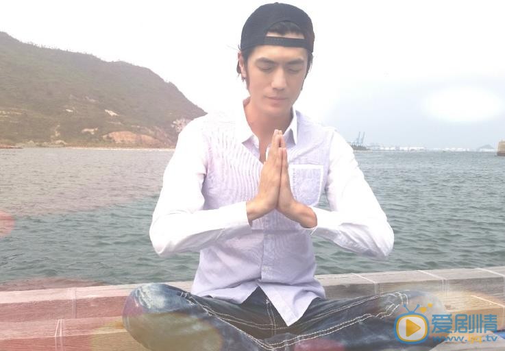 沙海黑眼鏡是誰扮演的？沙海黑眼鏡扮演者季晨個人資料、寫真生活照欣賞