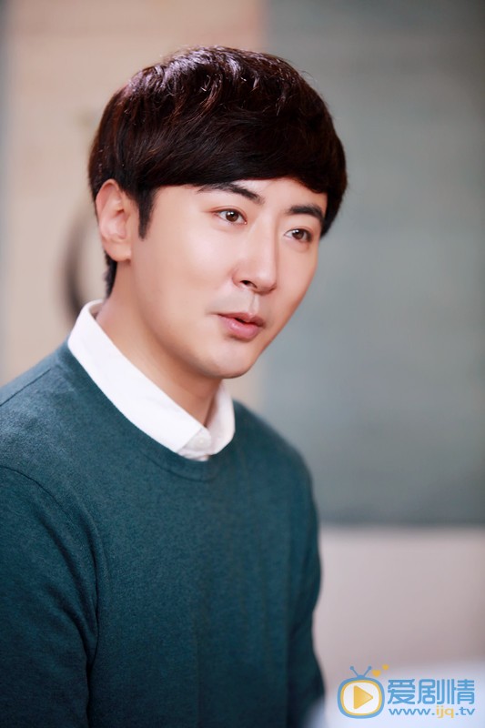 高梓淇個人資料簡介 高梓淇電視劇左手溫暖右手劇照