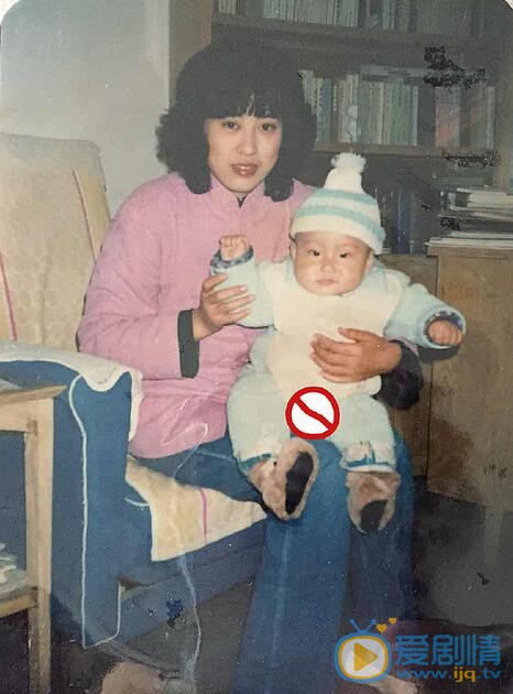 周覓童年照 周覓家人照 周覓個人經歷及家庭背景介紹